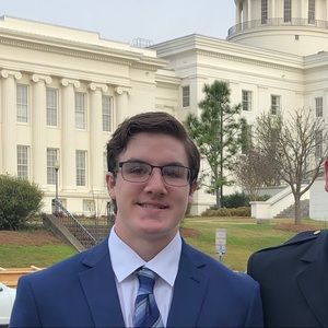 Meet your Posher, Tyler